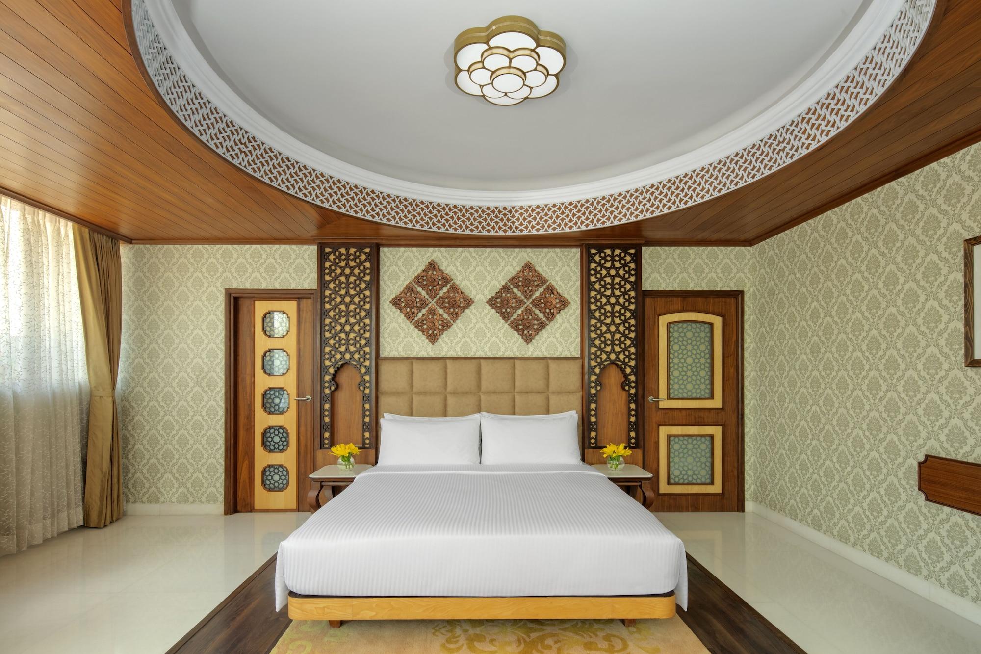 Radisson Jodhpur Hotel Jodhpur  Luaran gambar A bedroom
