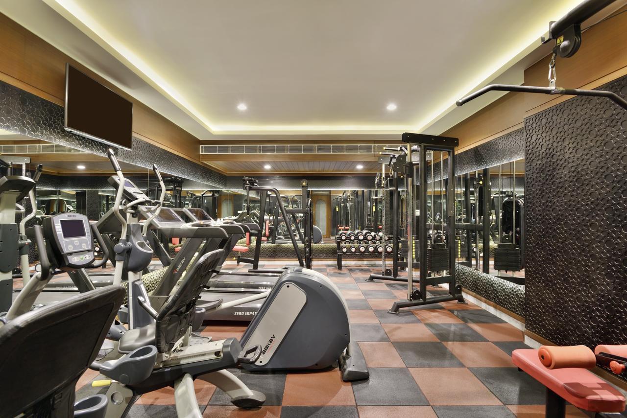 Radisson Jodhpur Hotel Jodhpur  Luaran gambar The gym at the hotel